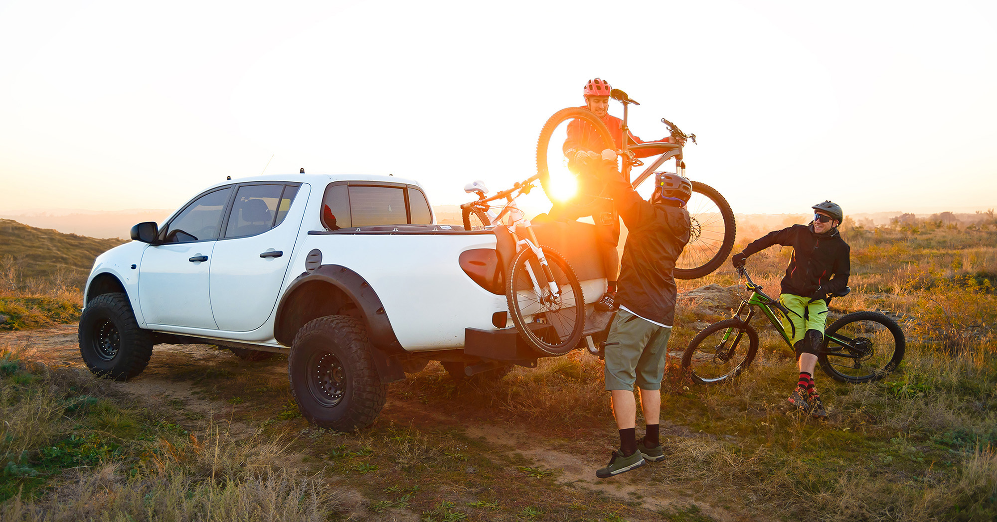 <i>CONTACT,</i> <i>QUESTIONS,</i>  <i>SUPPORT.</i>